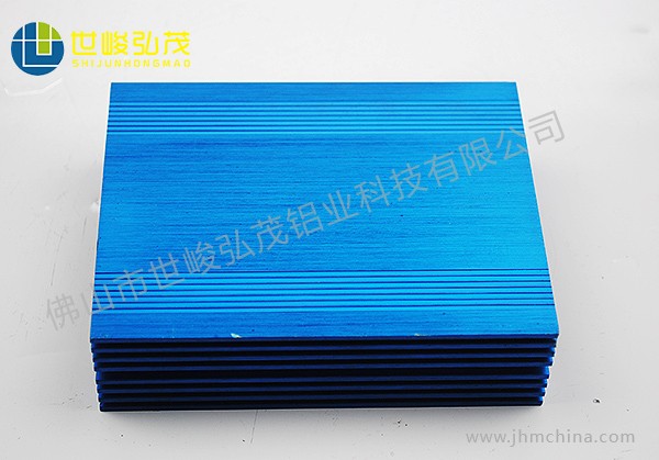電子機箱盒深加工鋁型材