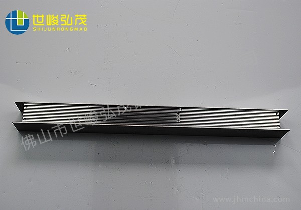 拉絲數(shù)控CNC深加工鋁型材
