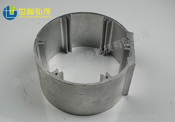 3000T機大圓管鋁合金鋁型材-1