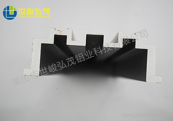 LED路燈龍骨深加工鋁型材-1